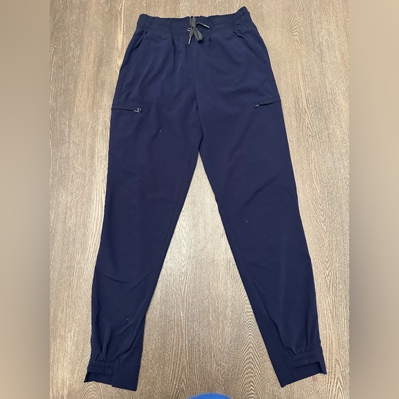 White Cross Pants - WHITE CROSS NAVY JOGGER SCRUB PANTS - Size Small Tall SKU:199